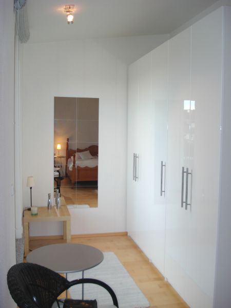 Schlafzimmer Ansicht 2 Etagenwohnung Hennef