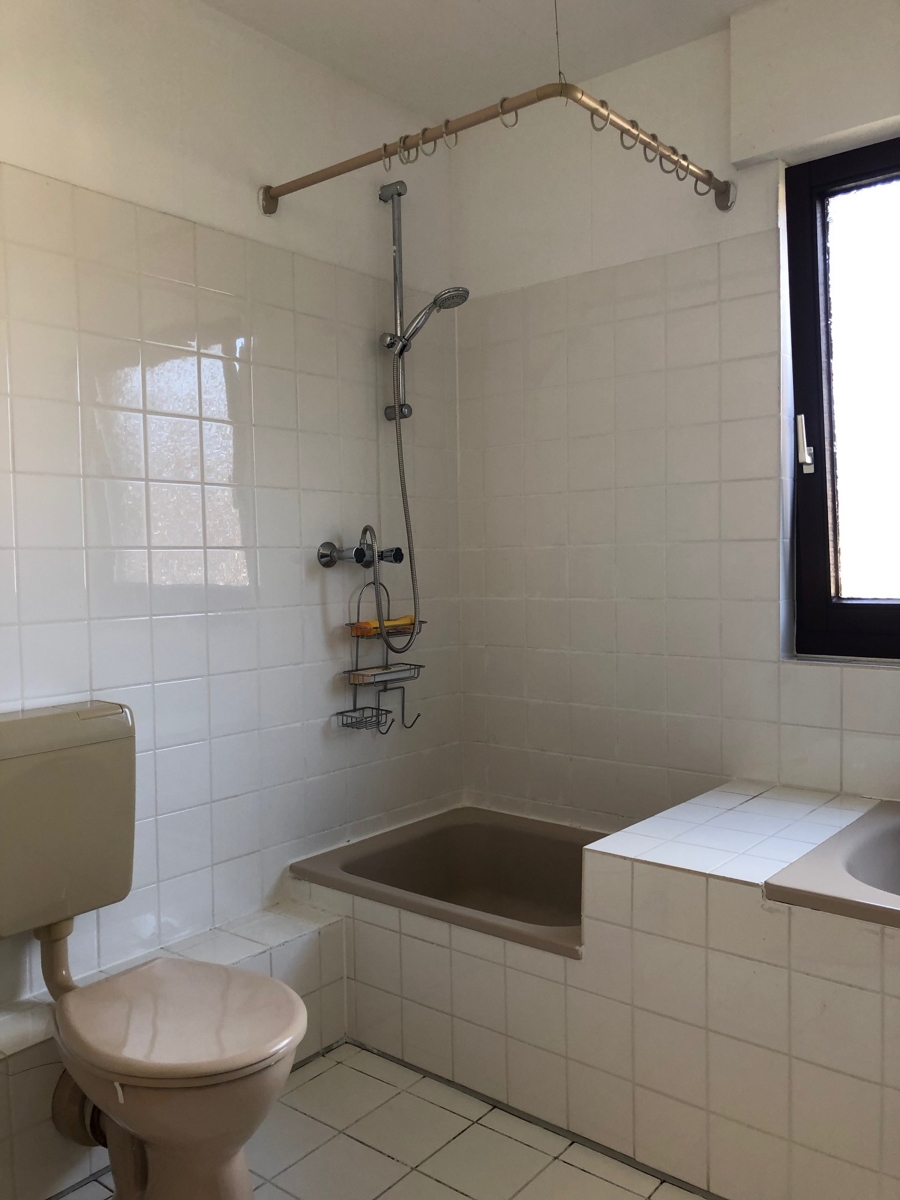 Badezimmer im OG Reihenhaus Sankt Augustin