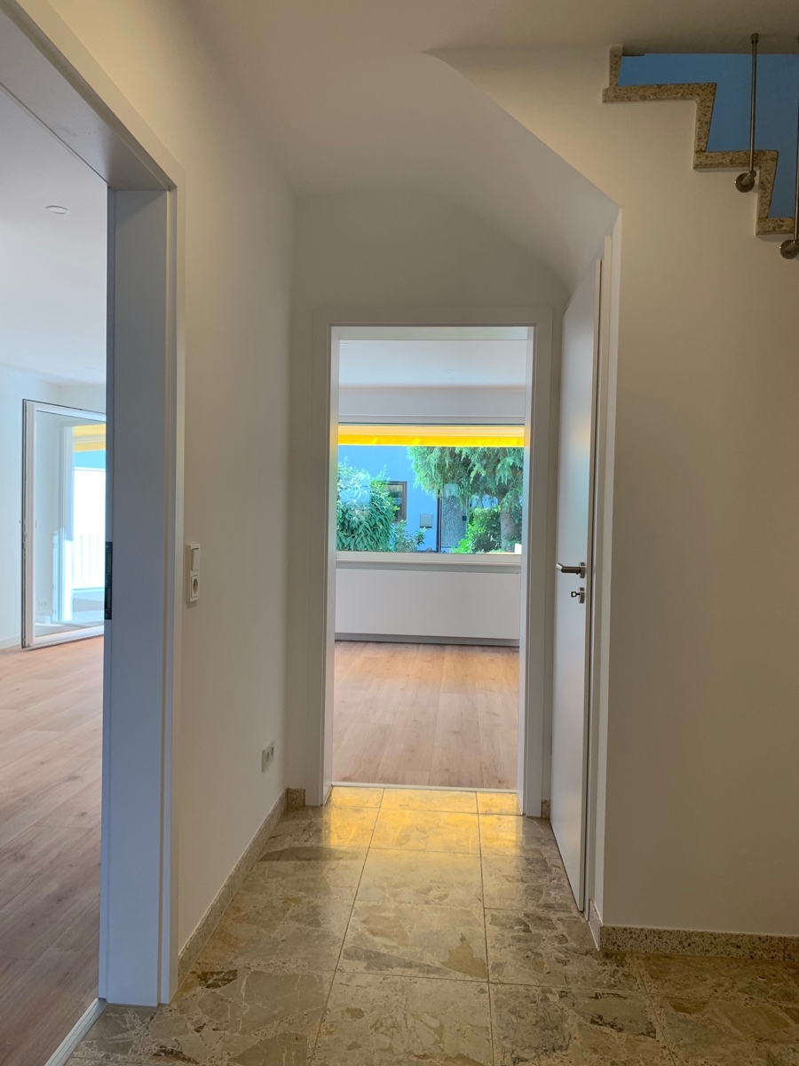 Flur im EG Reihenhaus Niederkassel