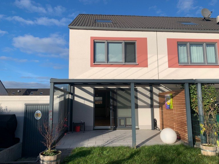 R�ckansicht Gelsenkirchen Reihenendhaus GELSENKIRCHEN, Top Reihenendhaus + Garage; Bj. 2017 mit ca. 110 m� Wfl. 4-5 Zi., Terrasse und Garten