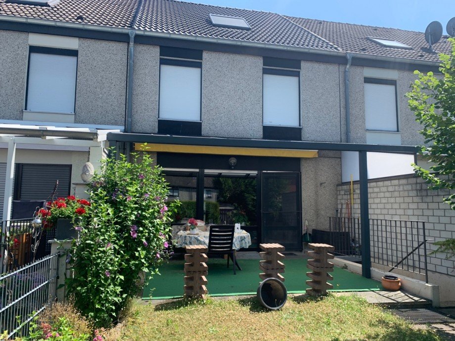 Gartenansicht Reihenhaus Sankt Augustin