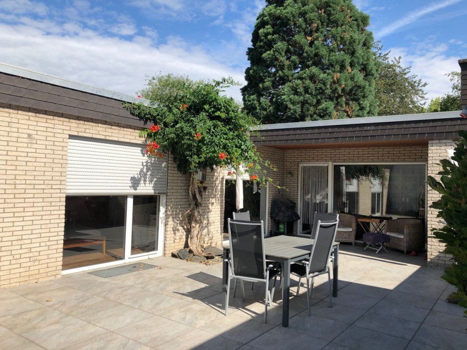 Atrim Bungalow Troisdorf-Sieglar