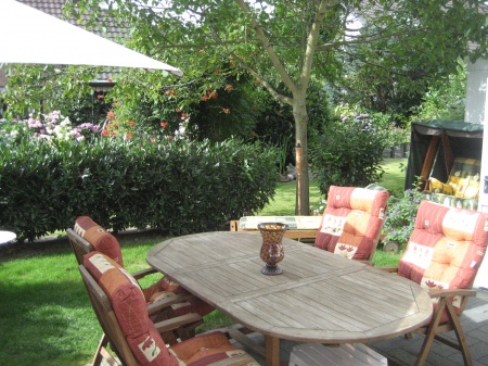 Gartenansicht 1 Doppelhaush�lfte Sankt Augustin