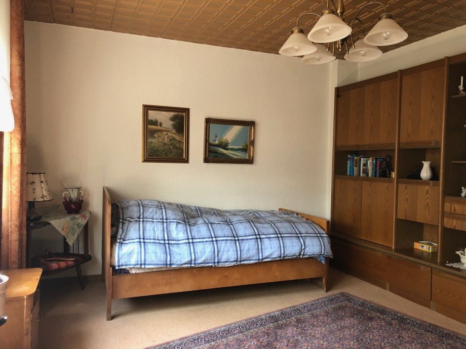 Wohnzimmer oder Schlafzimmer im EG Doppelhaush�lfte Sankt Augustin