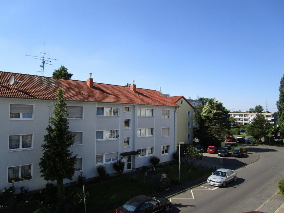 Blick vom Balkon Etagenwohnung Sankt Augustin