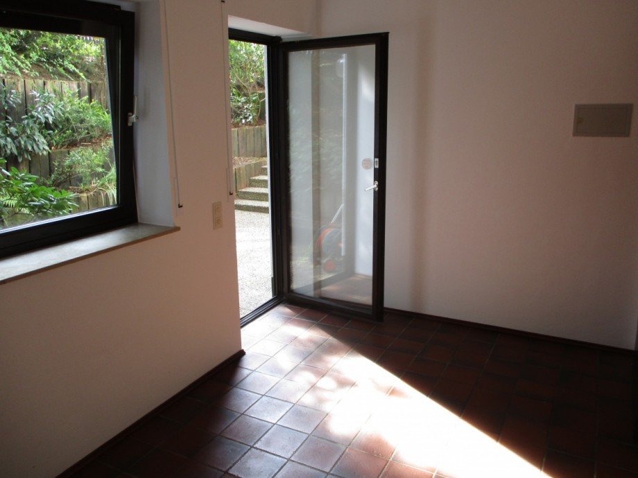 K�che mit Eingangsbereich Souterrainwohnung Sankt Augustin