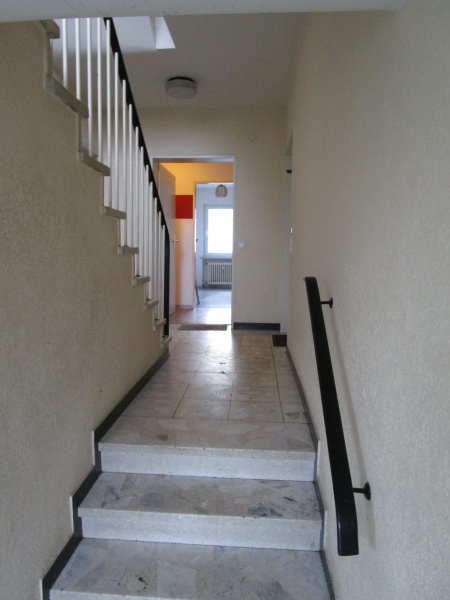 Treppenhaus (2) Etagenwohnung Siegburg