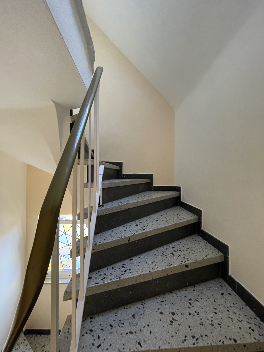 Treppenhaus Dachgeschosswohnung Sankt Augustin