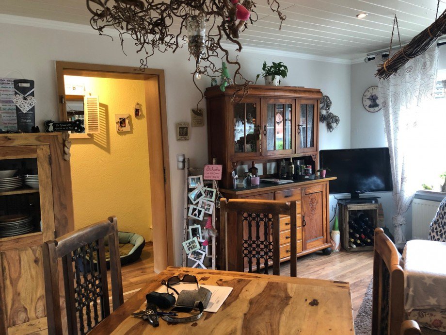 Wohn,- Essbereich Etagenwohnung Niederkassel