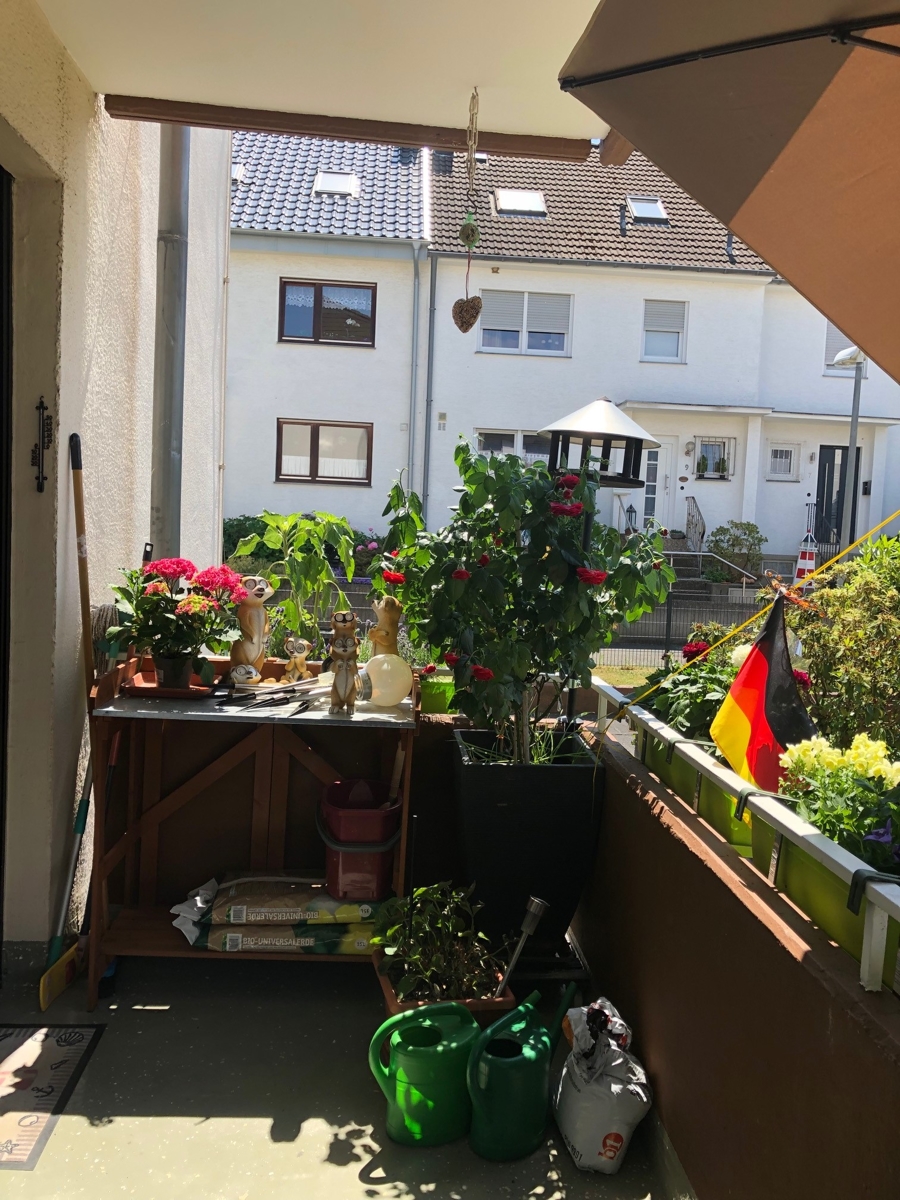 �berdachter Balkon Erdgeschosswohnung Sankt Augustin