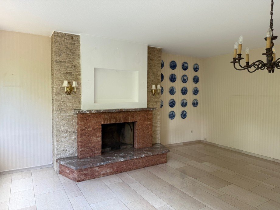 Wohn,- Esszimmer im EG Reiheneckhaus Bonn