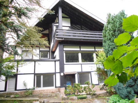R�ckansicht Lohmar - Lohmar Zentrum Mehrfamilienhaus LOHMAR -Zentrum-, Ein-, Mehrfam.-Haus mit ca. 350 m� Wfl., 11 Zimmer, gr. Terrasse, Doppelgarage