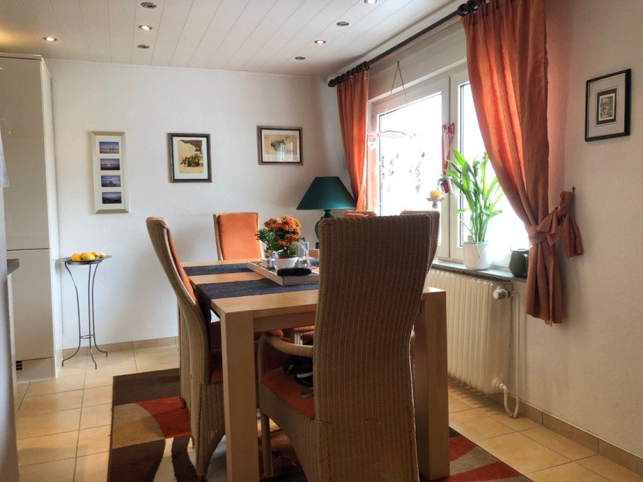 Wohn,- Essk�che im EG des Hauses Einfamilienhaus Hennef (Sieg)