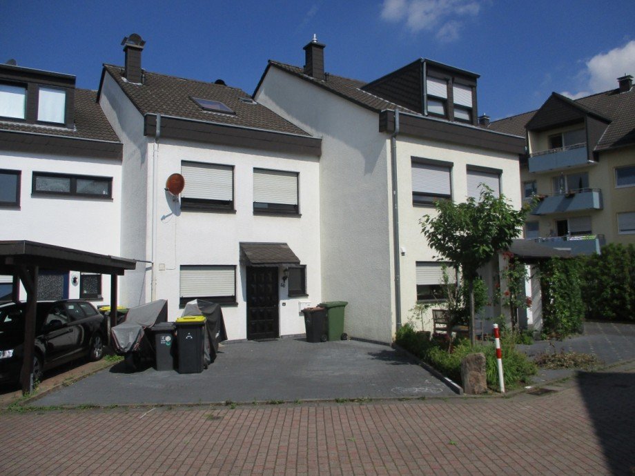 Aussenansicht 3 Reihenhaus Sankt Augustin