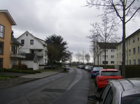 Ansicht Stra�e Etagenwohnung Siegburg