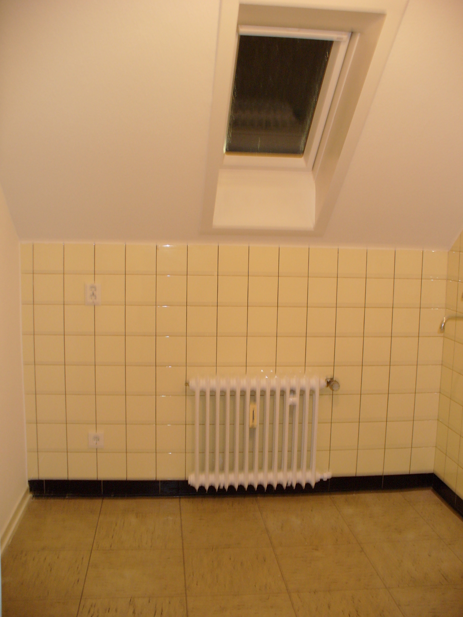 132 DG re K�che Etagenwohnung Bonn